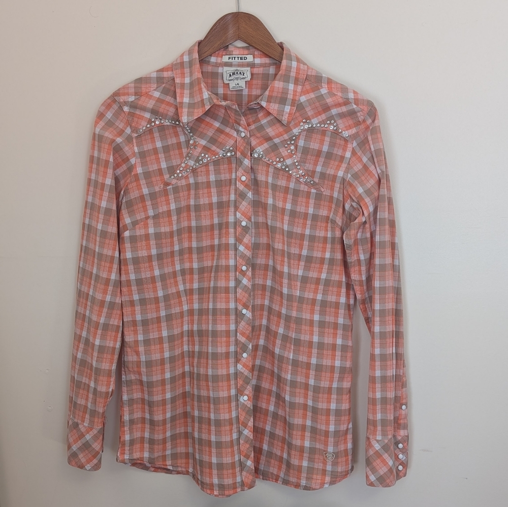 Ariat Women's Fitted Plaid Button Down with Pearl Snaps And Embellishments